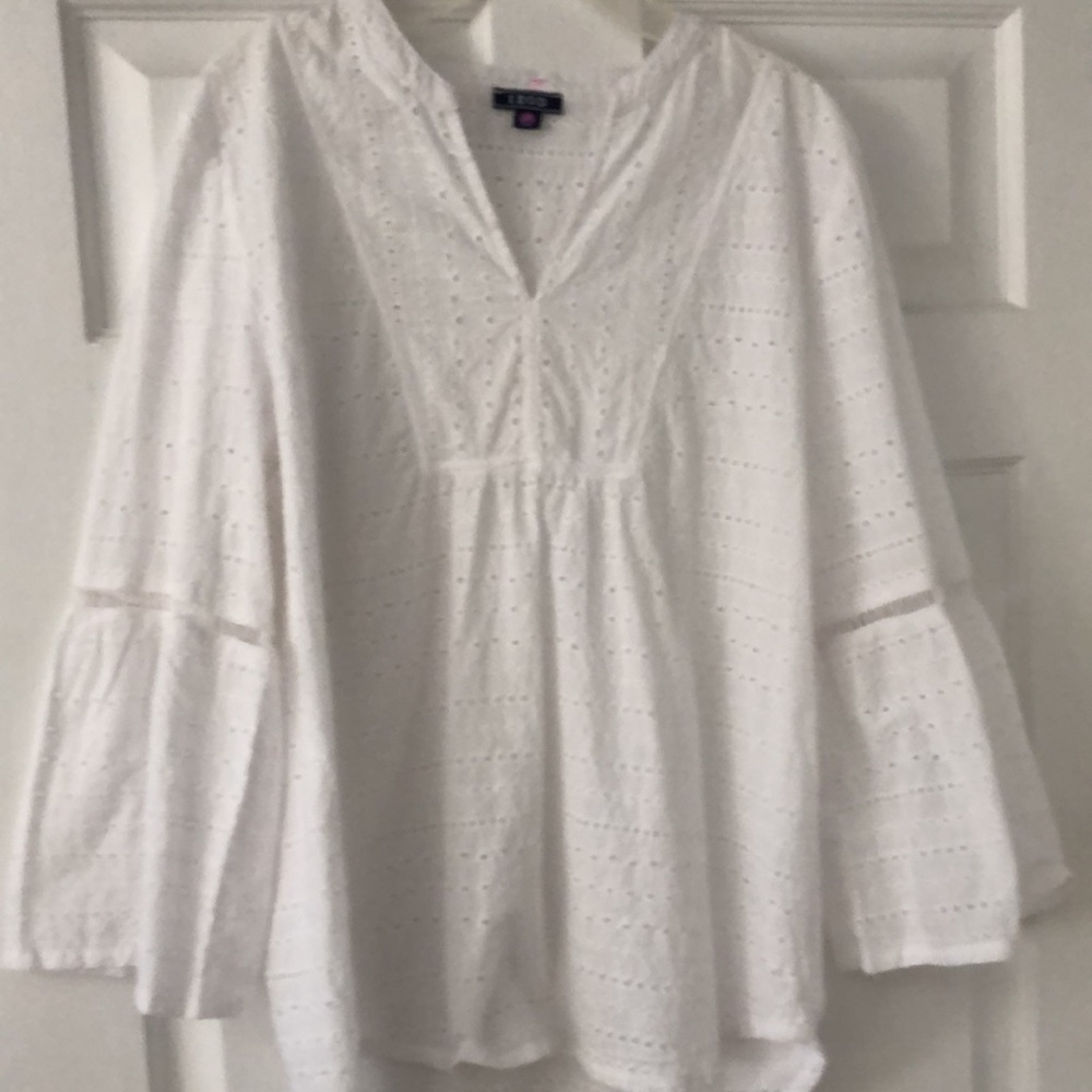 Izod eyelet lace top
